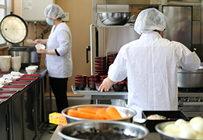 昼食は手づくり